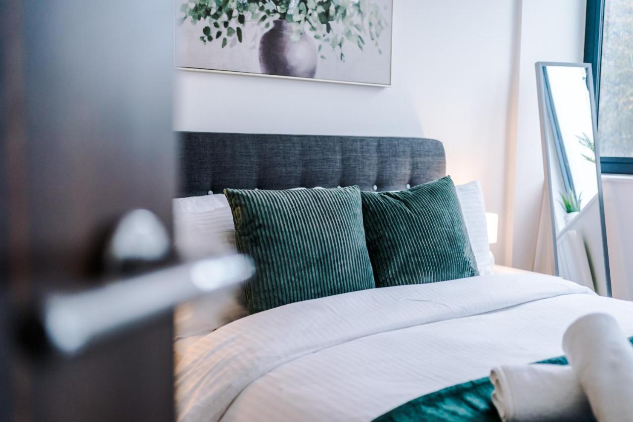 New! Stylish 2-Bed Apartment In Manchester By 53 Degrees Property - Amazing Location, Ideal For Small Groups - Sleeps 4! Екстериор снимка