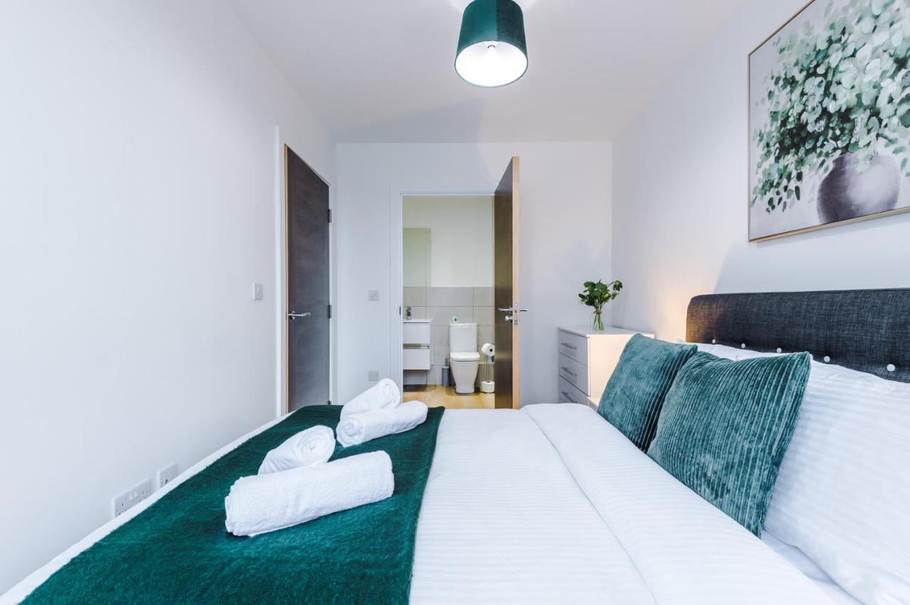 New! Stylish 2-Bed Apartment In Manchester By 53 Degrees Property - Amazing Location, Ideal For Small Groups - Sleeps 4! Екстериор снимка