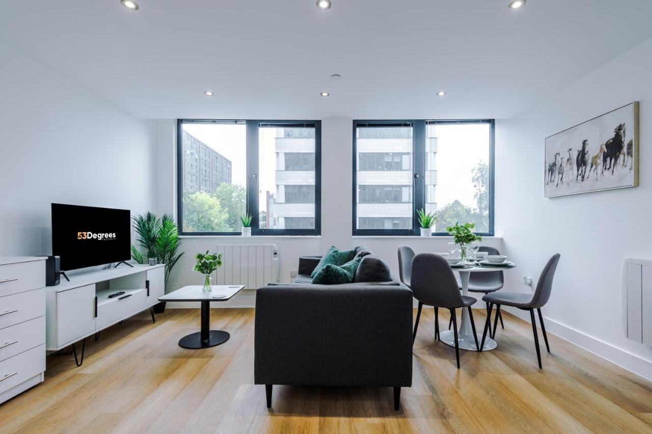 New! Stylish 2-Bed Apartment In Manchester By 53 Degrees Property - Amazing Location, Ideal For Small Groups - Sleeps 4! Екстериор снимка